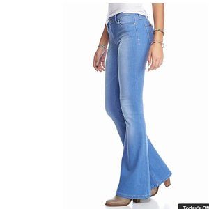[NWOT] Light Blue Retro Flare Jeans (sz:27)